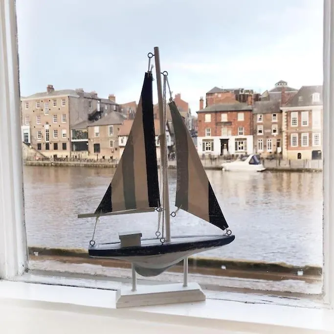The Boat House Apartment - York